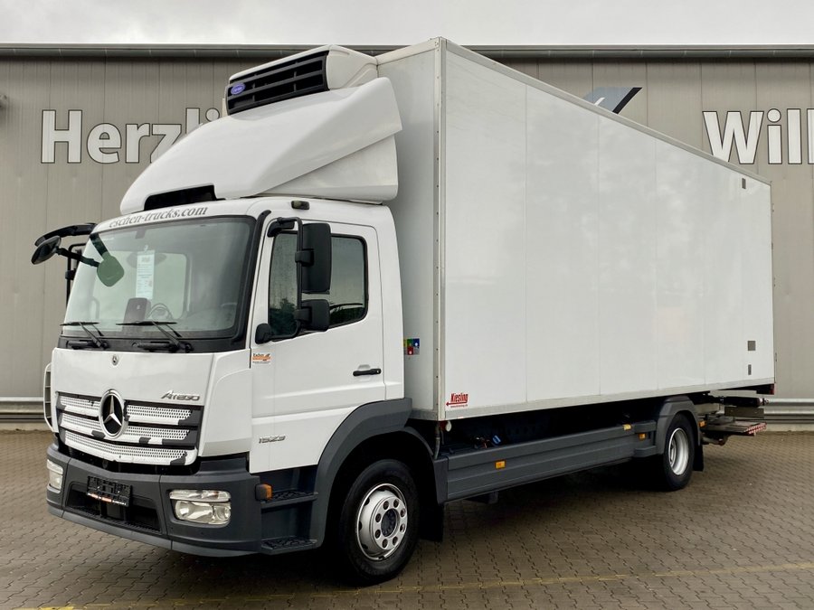 Mercedes-Benz  1523 L Atego / Dhollandia LBW