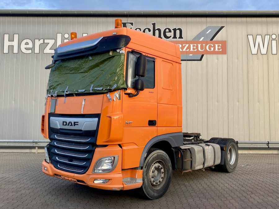 DAF  XF 450 / UNFALL